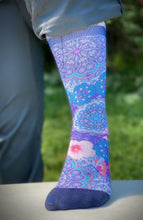 Load image into Gallery viewer, Medallions &amp; Butterflies Sock

